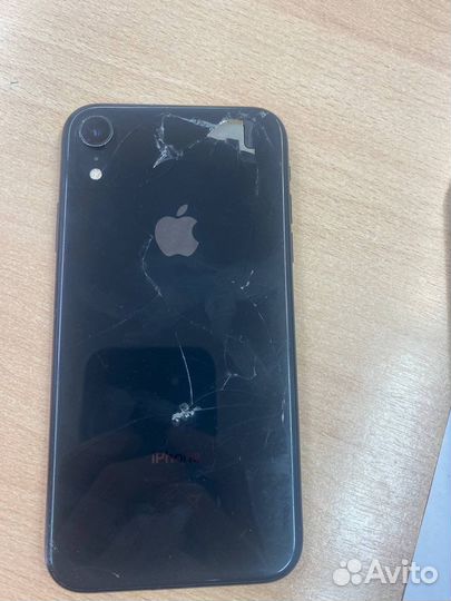 iPhone Xr, 64 ГБ