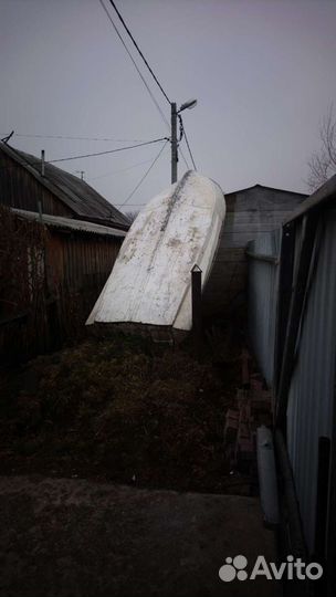 Лодка Обь 1
