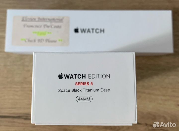 Идеальные Apple Watch 5 44 mm Titanium Edition
