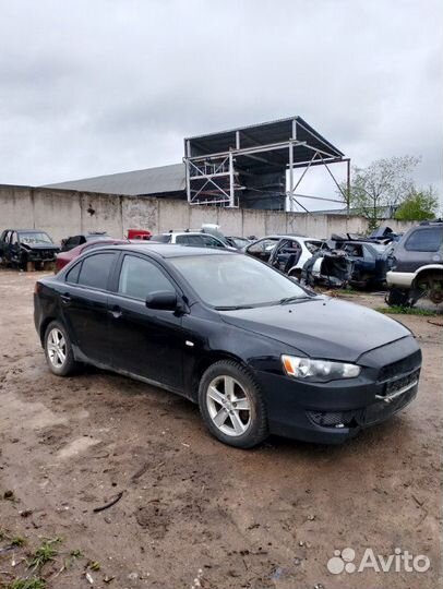 Фонарь внутренний задний Mitsubishi Lancer CY 2008