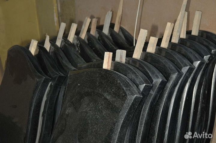 Памятники из гранита оптом