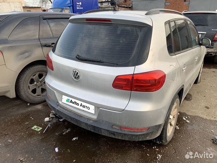 Volkswagen Tiguan 2.0 AT, 2012, 135 000 км