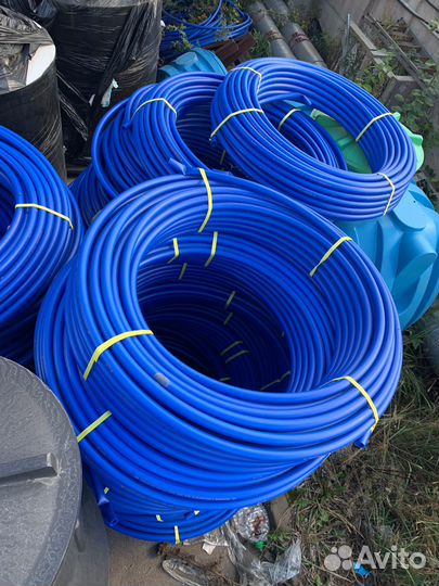 Труба пнд Синяя Премиум 32ммх3мм (16 атм.) 150 м