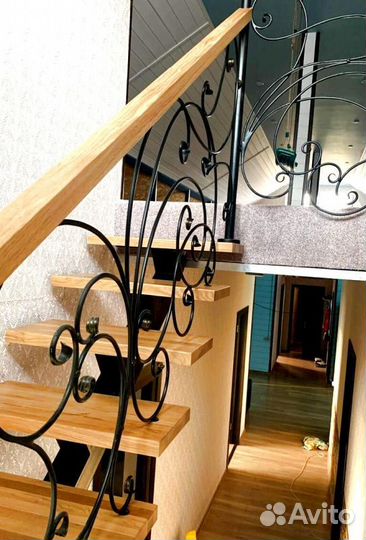 Лестницы на металлокаркасе под ключ