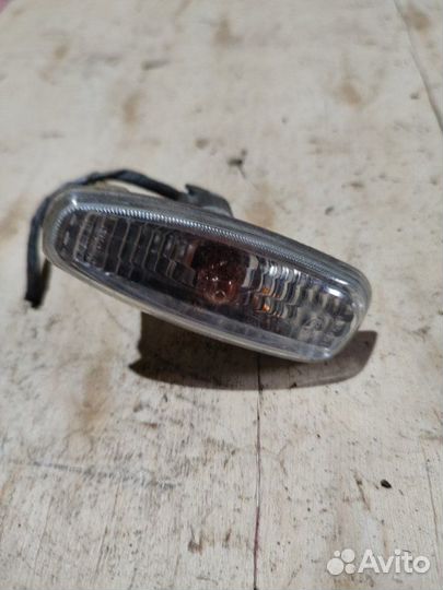 Повторитель поворота в крыло передний Kia Ceed ED