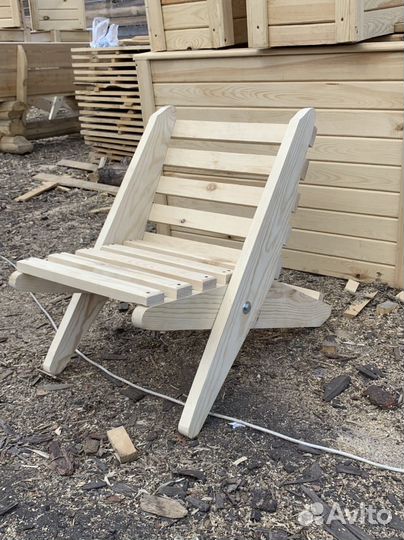 Стул складной деревянный