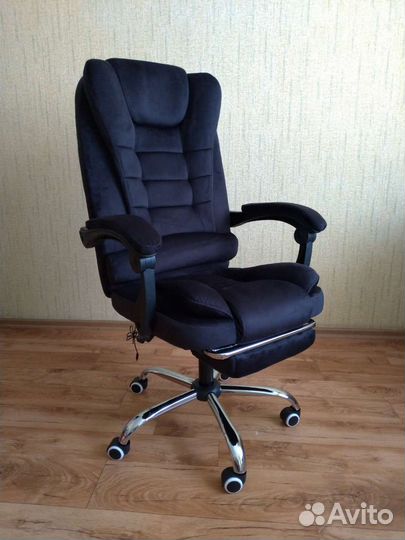Компьютерное кресло (божественный велюр)