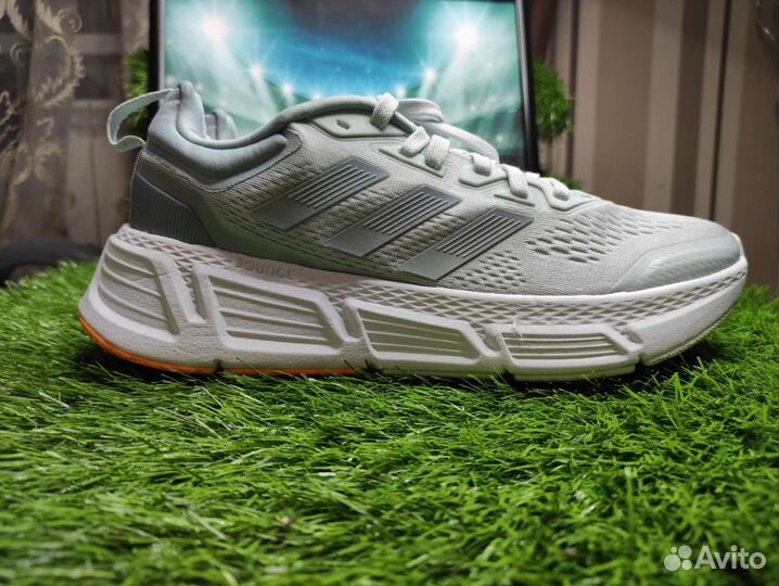 Мужские кроссовки для бега adidas Questar Shoes