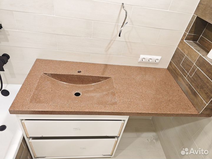 Столешница из искусственного камня