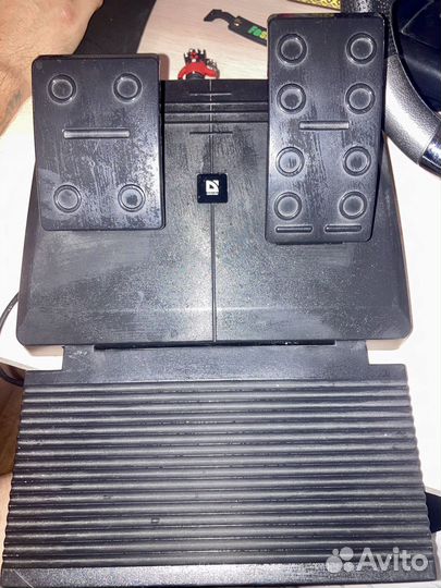 Игровой руль defender