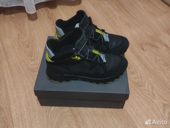 Ботинки ecco 39