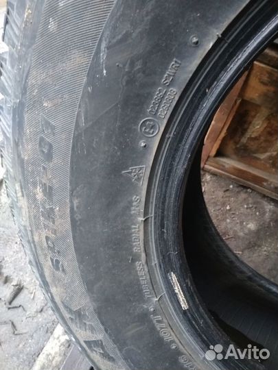 Bridgestone Blizzak Spike-01 245/70 R16 107T
