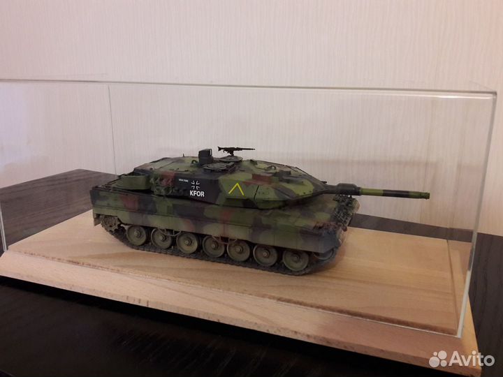 Футляр, бокс, для модели авто 1:18 или танка 1:35