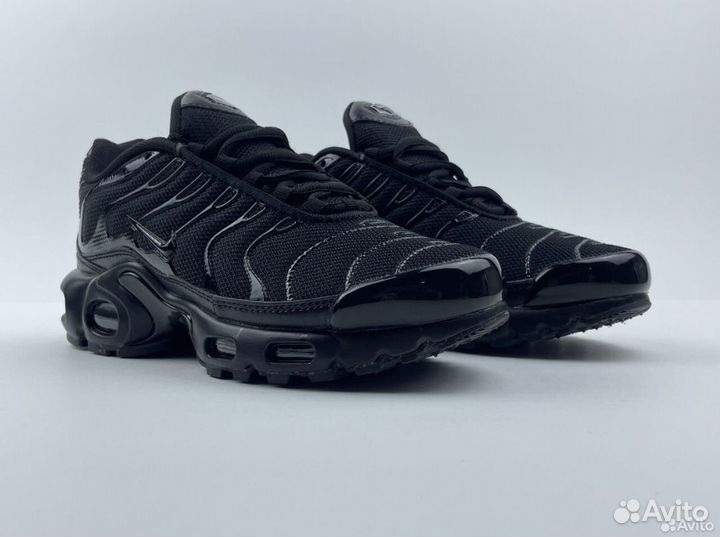 Кроссовки Nike air max tn plus женские