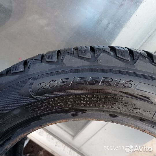 Dunlop Ice Touch 205/55 R16