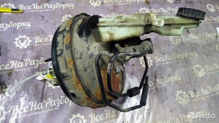 Вакуумный усилитель тормозов Ford Focus 3