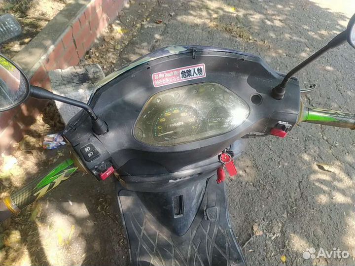 Скутер 125куб