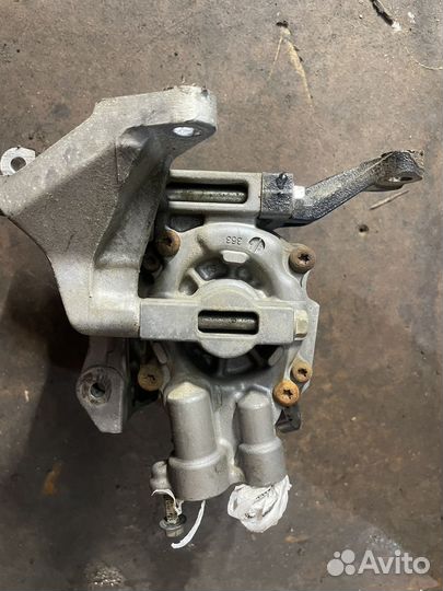 Компрессор кондиционера 73111fg002