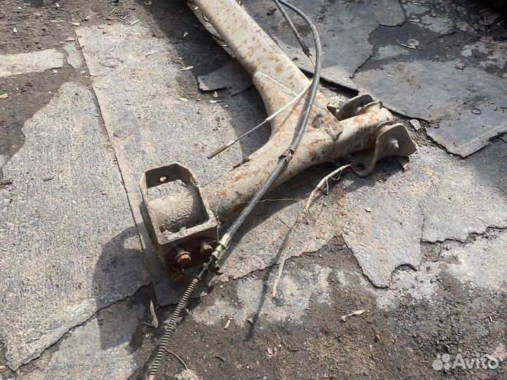 Задняя балка Volkswagen Jetta 2 Golf 2