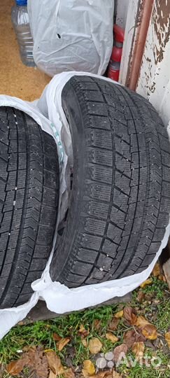 Bridgestone Blizzak VRX 245/50 R18 100S