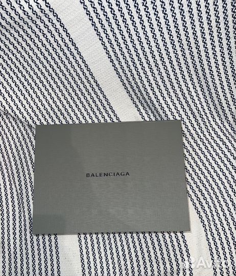 Коробка balenciaga