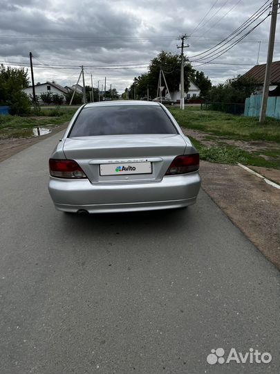 Mitsubishi Galant 2.5 AT, 2001, битый, 445 000 км