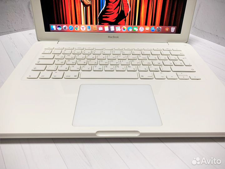 MacBook 4Gb/120Gb SSD