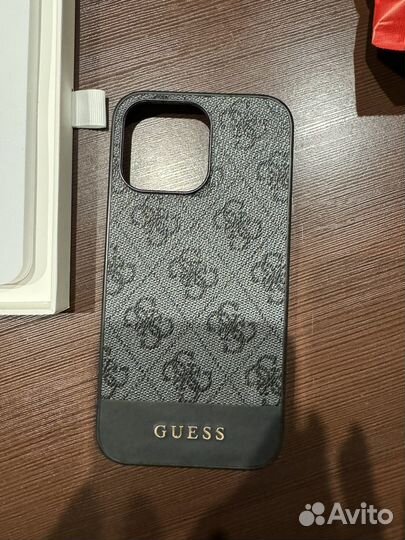 Чехол на iPhone 14 pro max guess