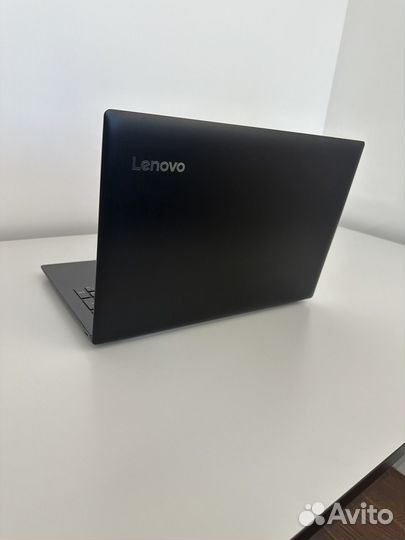 Ноутбук Lenovo i3-6006U/Nvidia 920MX