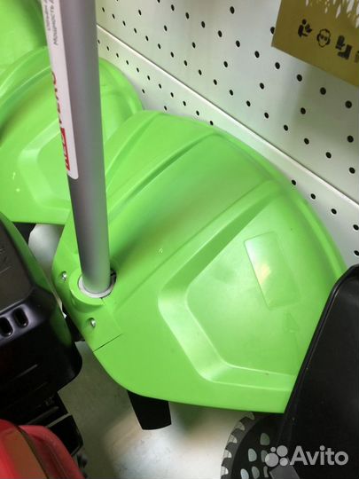 Триммер бензиновый 4х тактный RedVerg RD-GB435