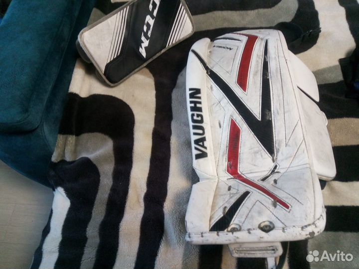 Хоккейная вратарская форма