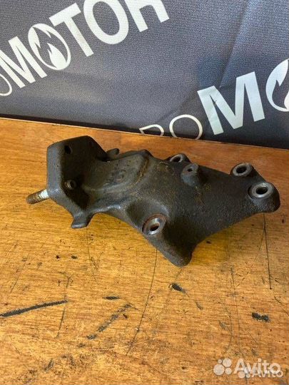 Кронштейн двигателя Chevrolet Lacetti J200 2008