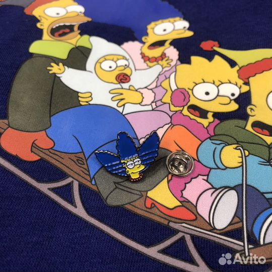 Значок adidas simpson Мардж