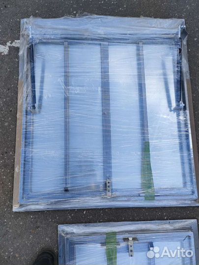 Люк напольный амортизаторами (60*80)