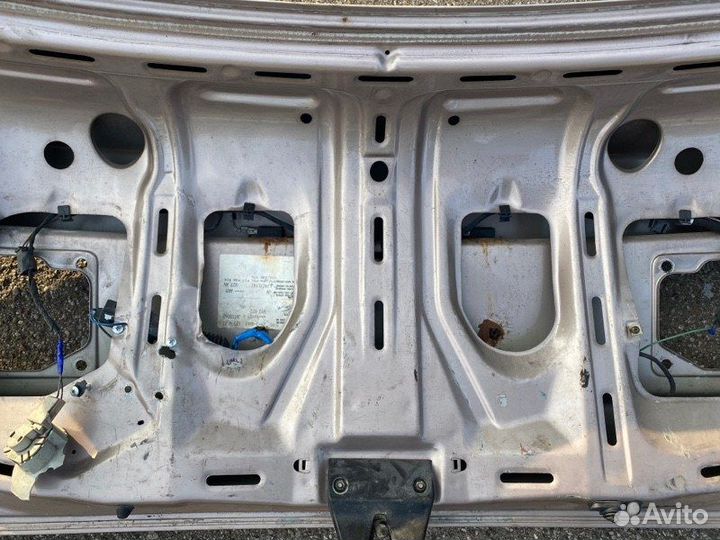 Крышка багажника Audi 80 B3 2.0 1991