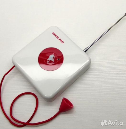 Кнопка вызова персонала для таулетов и санузлов