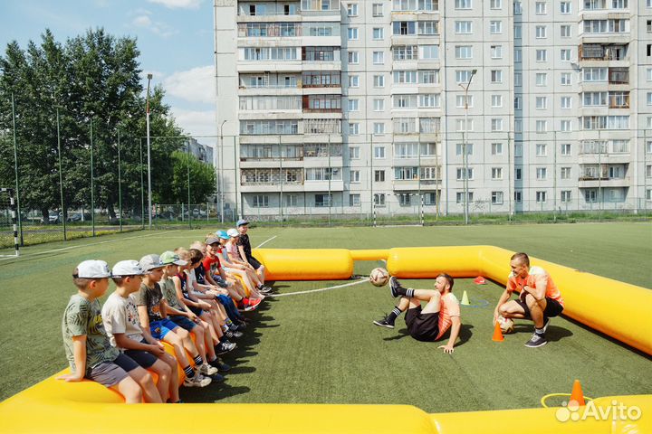 Надувное поле для игры в футбол 1х1 (панна)