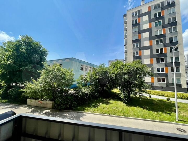 2-к. квартира, 50 м², 2/16 эт.