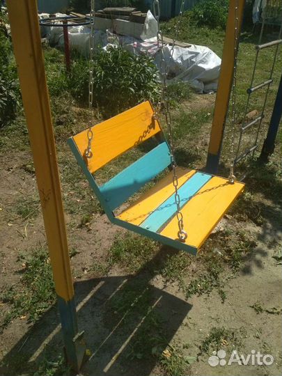 Детские качели уличные