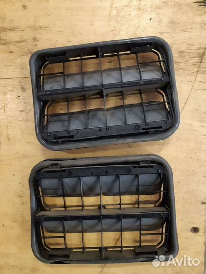 Вентиляция багажника Renault Duster 2012