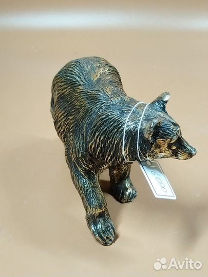 Бронзовая статуэтка