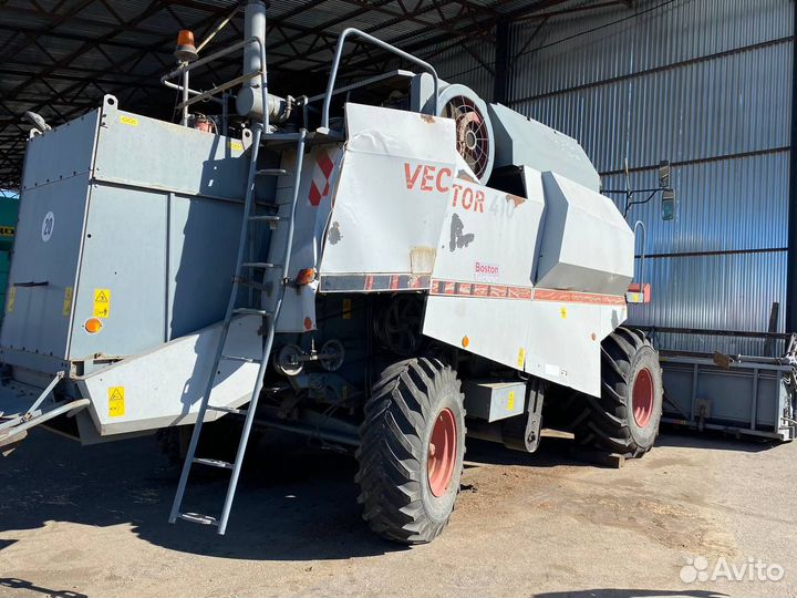 Комбайн Ростсельмаш Vector 410, 2008