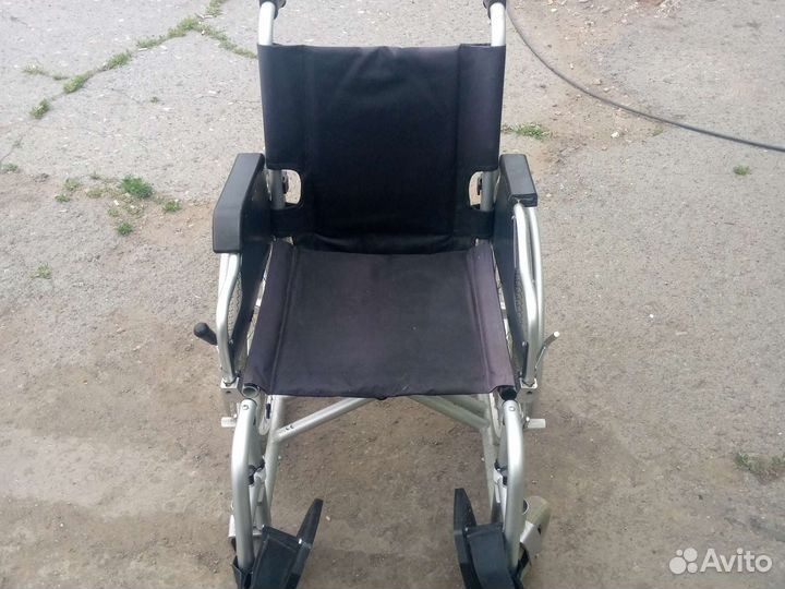 Коляска инвалидная