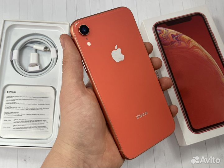 iPhone Xr, 64 ГБ