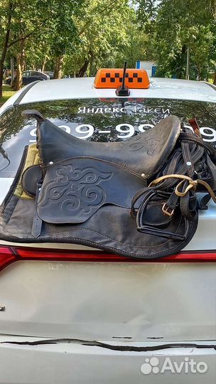 Седло для лошади универсальное