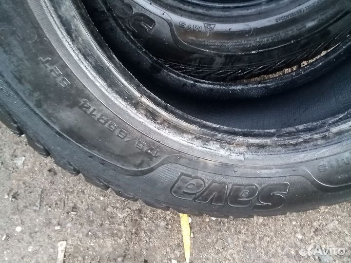 Sava Eskimo Stud 175/65 R14