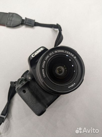 Зеркальный фотоаппарат Canon EOS 600D kit 18-55mm