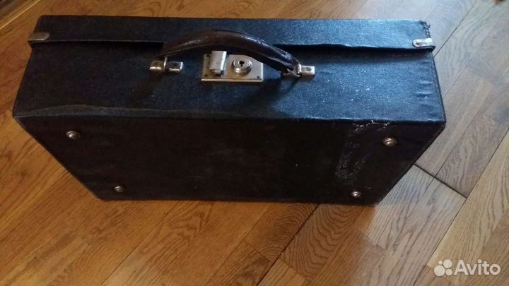 Чемодан советский