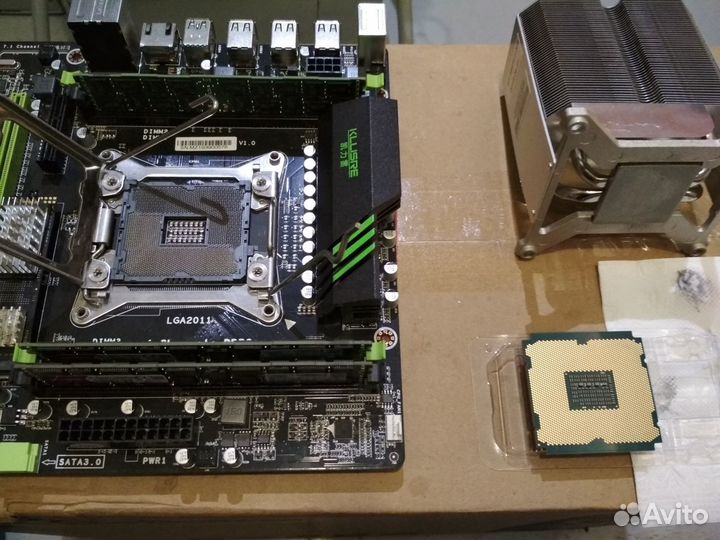 CPU Xeon E5-2696v2 E5-2690v2 E5-2697v2 s2011