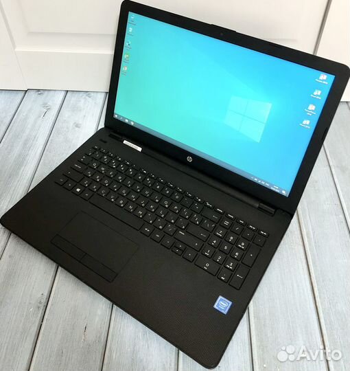 Ноутбук HP (Intel core i3-5005U)